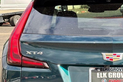 2024 Cadillac XT4 Premium Luxury