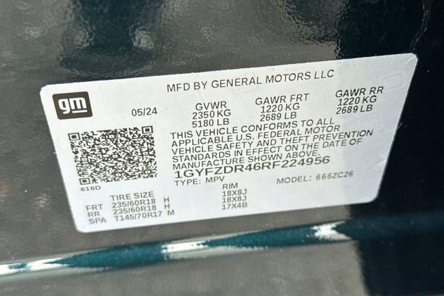 2024 Cadillac XT4 Premium Luxury