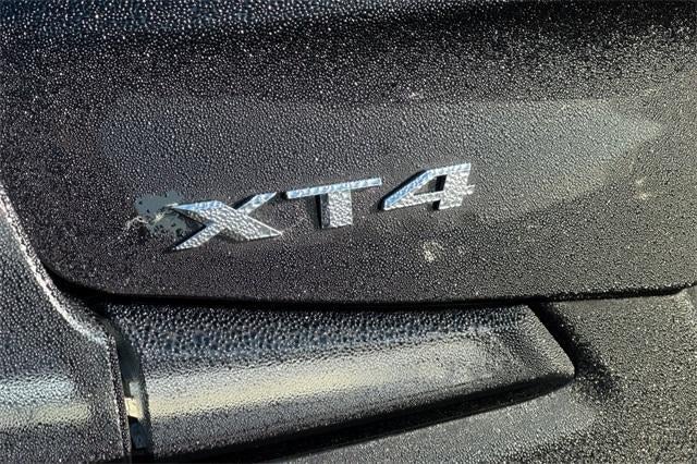 2022 Cadillac XT4 Sport