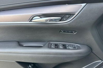 2023 Cadillac XT6 Luxury