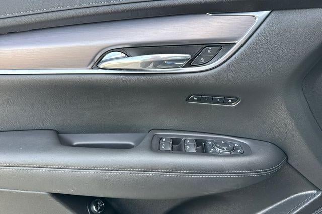 2023 Cadillac XT6 Luxury