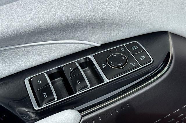 2024 Cadillac LYRIQ Sport 1
