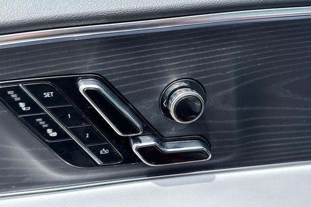 2024 Cadillac LYRIQ Sport 1