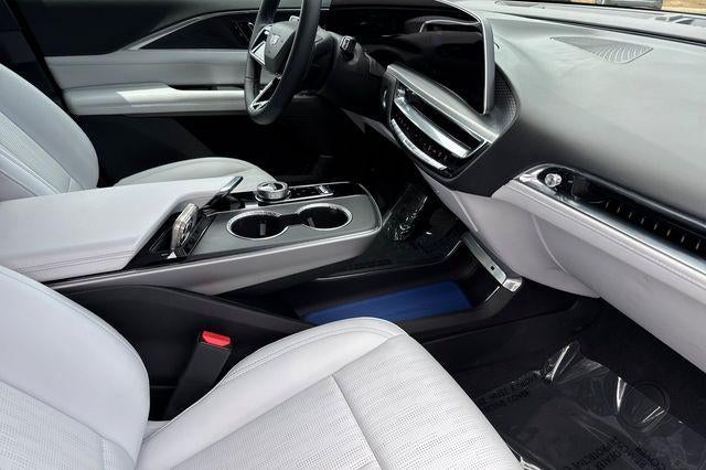 2024 Cadillac LYRIQ Sport 1