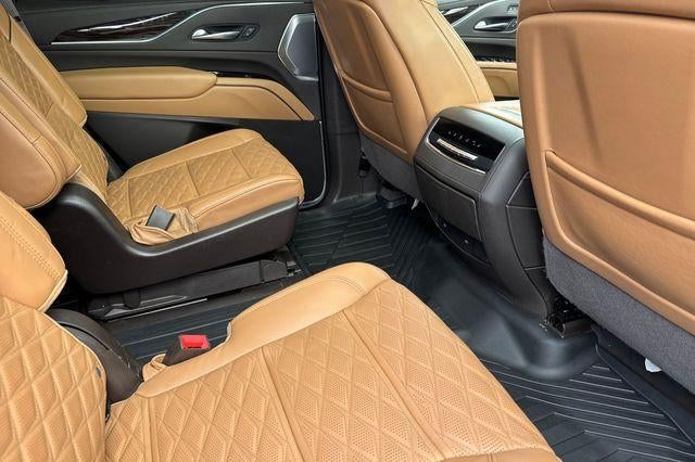2022 Cadillac Escalade Sport