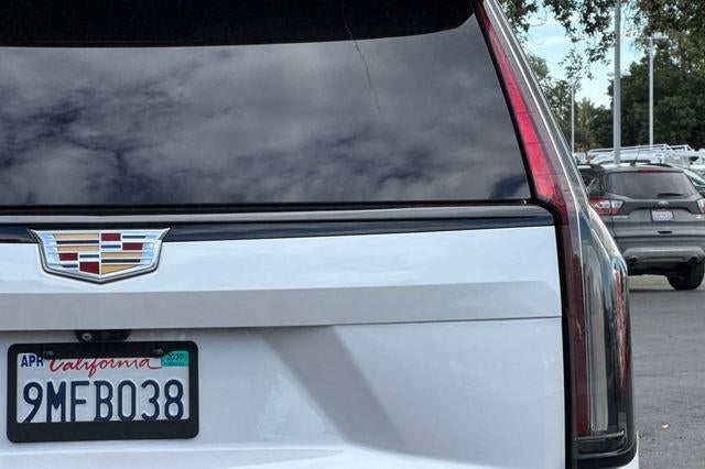 2022 Cadillac Escalade Sport
