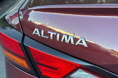 2025 Nissan Altima SV