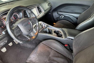 2017 Dodge Challenger 392 Hemi Scat Pack Shaker