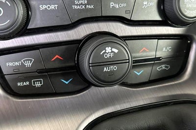 2017 Dodge Challenger 392 Hemi Scat Pack Shaker