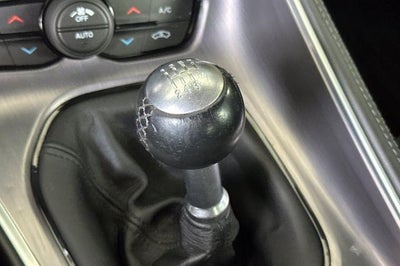 2017 Dodge Challenger 392 Hemi Scat Pack Shaker