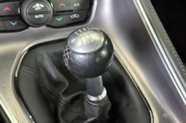 2017 Dodge Challenger 392 Hemi Scat Pack Shaker