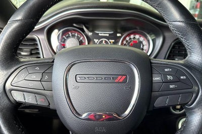 2017 Dodge Challenger 392 Hemi Scat Pack Shaker