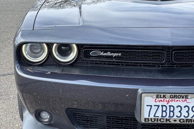 2017 Dodge Challenger 392 Hemi Scat Pack Shaker