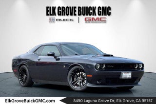 2017 Dodge Challenger 392 Hemi Scat Pack Shaker