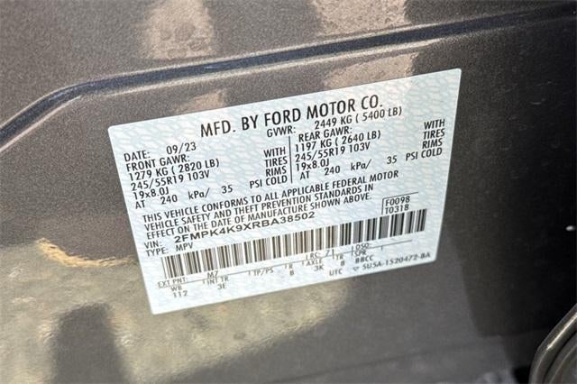 2024 Ford Edge Titanium