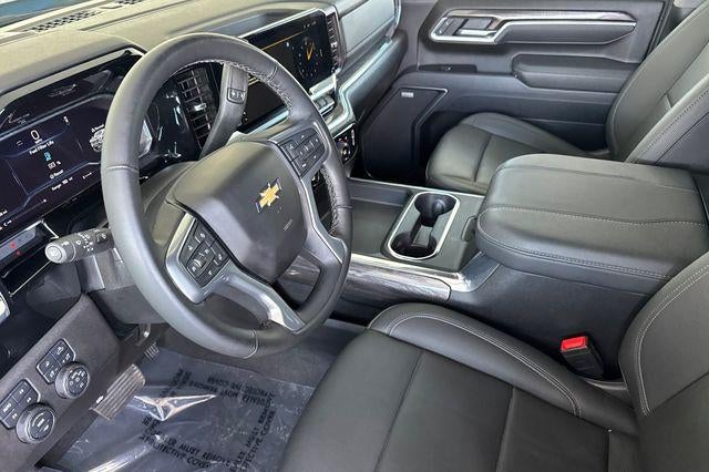 2025 Chevrolet Silverado 3500 HD LTZ
