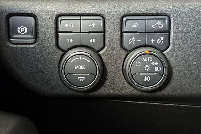 2025 Chevrolet Silverado 3500 HD LTZ