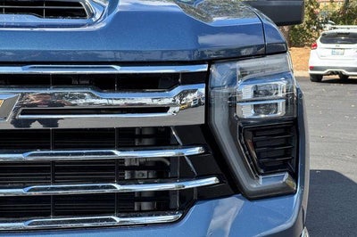 2025 Chevrolet Silverado 3500 HD LTZ