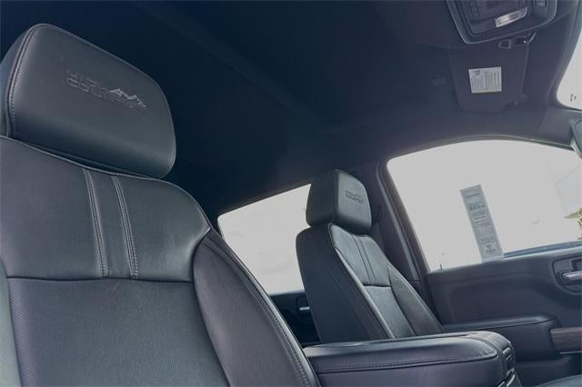 2022 Chevrolet Silverado 1500 LTD High Country