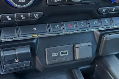 2022 Chevrolet Silverado 1500 LTD High Country