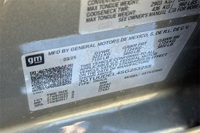 2025 GMC Sierra 1500 SLT