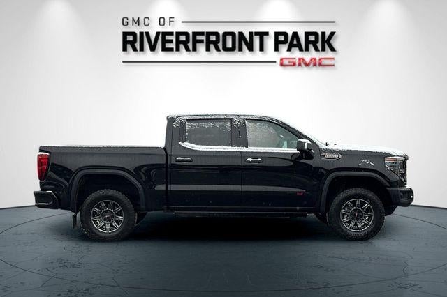 2025 GMC Sierra 1500 AT4X