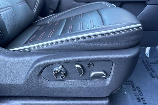 2025 GMC Sierra 1500 AT4X