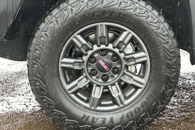 2025 GMC Sierra 1500 AT4X