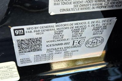 2025 GMC Sierra 1500 AT4X