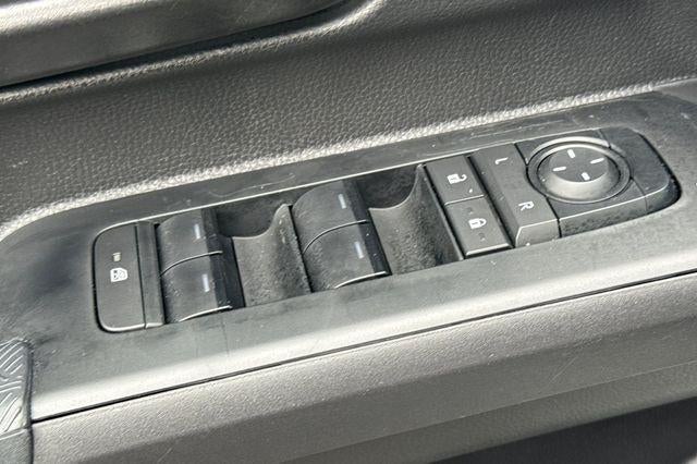 2025 Toyota Tacoma 4WD SR