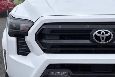 2025 Toyota Tacoma 4WD SR