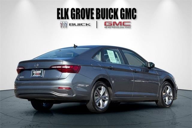 2024 Volkswagen Jetta SE