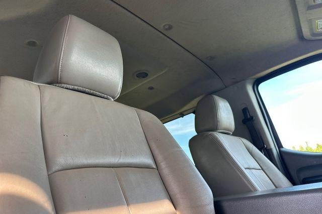 2019 Nissan NV Passenger NV3500 HD SL