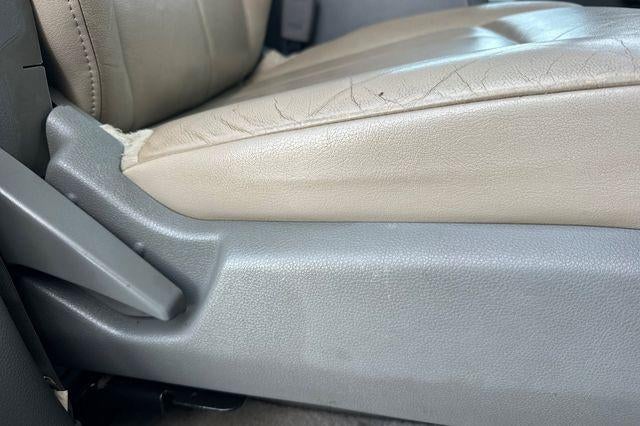2019 Nissan NV Passenger NV3500 HD SL