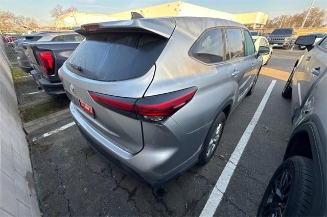 2023 Toyota Highlander L