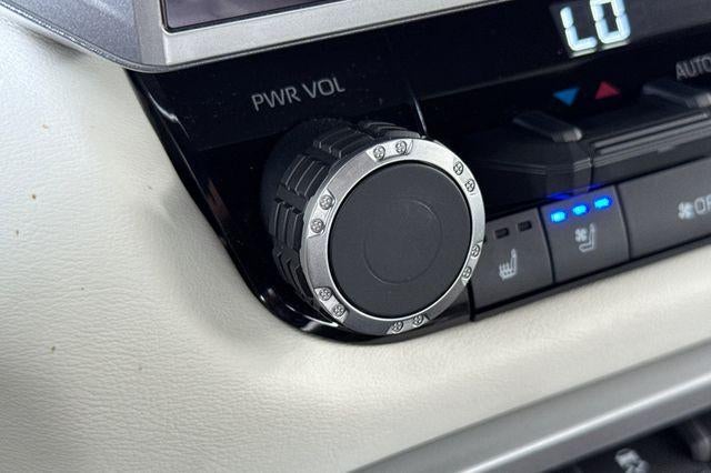 2025 Toyota Tundra 4WD Capstone Hybrid