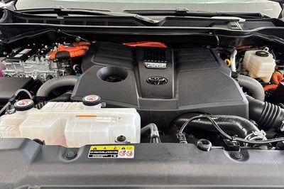 2025 Toyota Tundra 4WD Capstone Hybrid