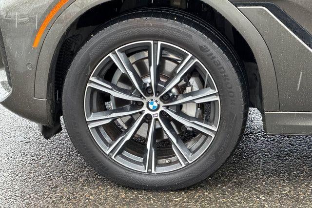 2022 BMW X6 xDrive40i
