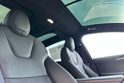 2022 Tesla Model X Plaid