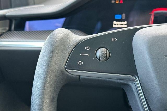 2022 Tesla Model X Plaid