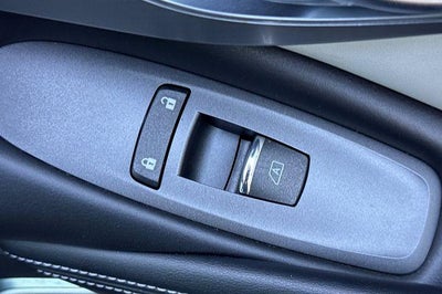 2022 INFINITI Q60 LUXE