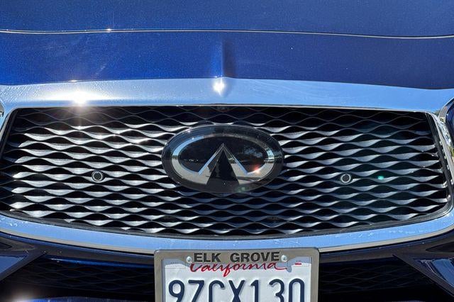 2022 INFINITI Q60 LUXE