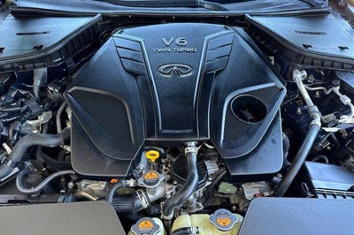 2022 INFINITI Q60 LUXE