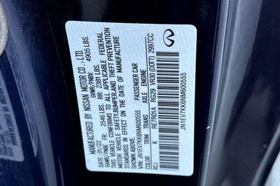 2022 INFINITI Q60 LUXE