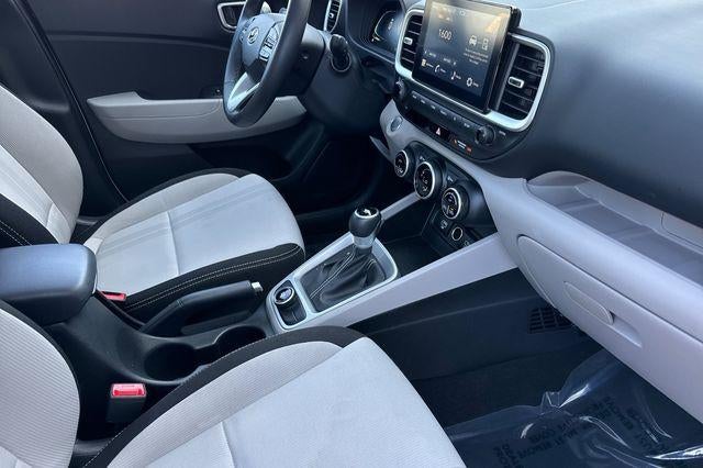 2025 Hyundai Venue SEL