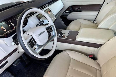 2024 Land Rover Range Rover SE
