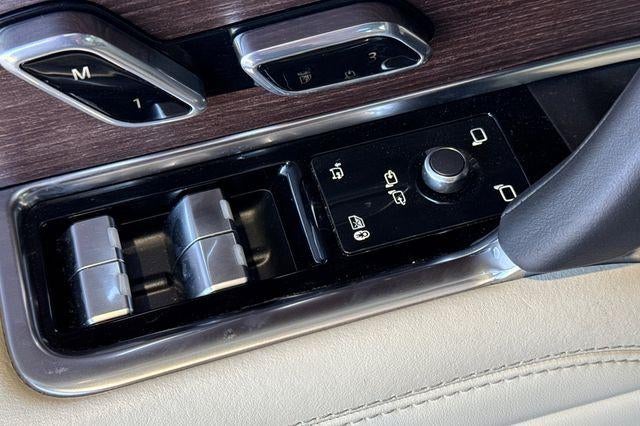 2024 Land Rover Range Rover SE