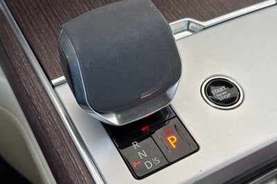 2024 Land Rover Range Rover SE