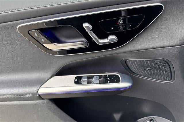 2025 Mercedes-Benz GLC GLC 300