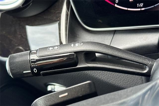 2025 Mercedes-Benz GLC GLC 300